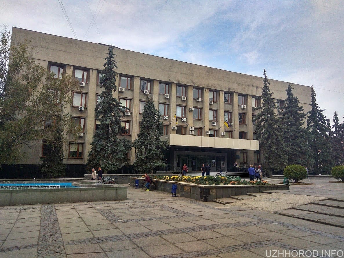 5 кав’ярням в Ужгороді погодили паспорти на літні тераси