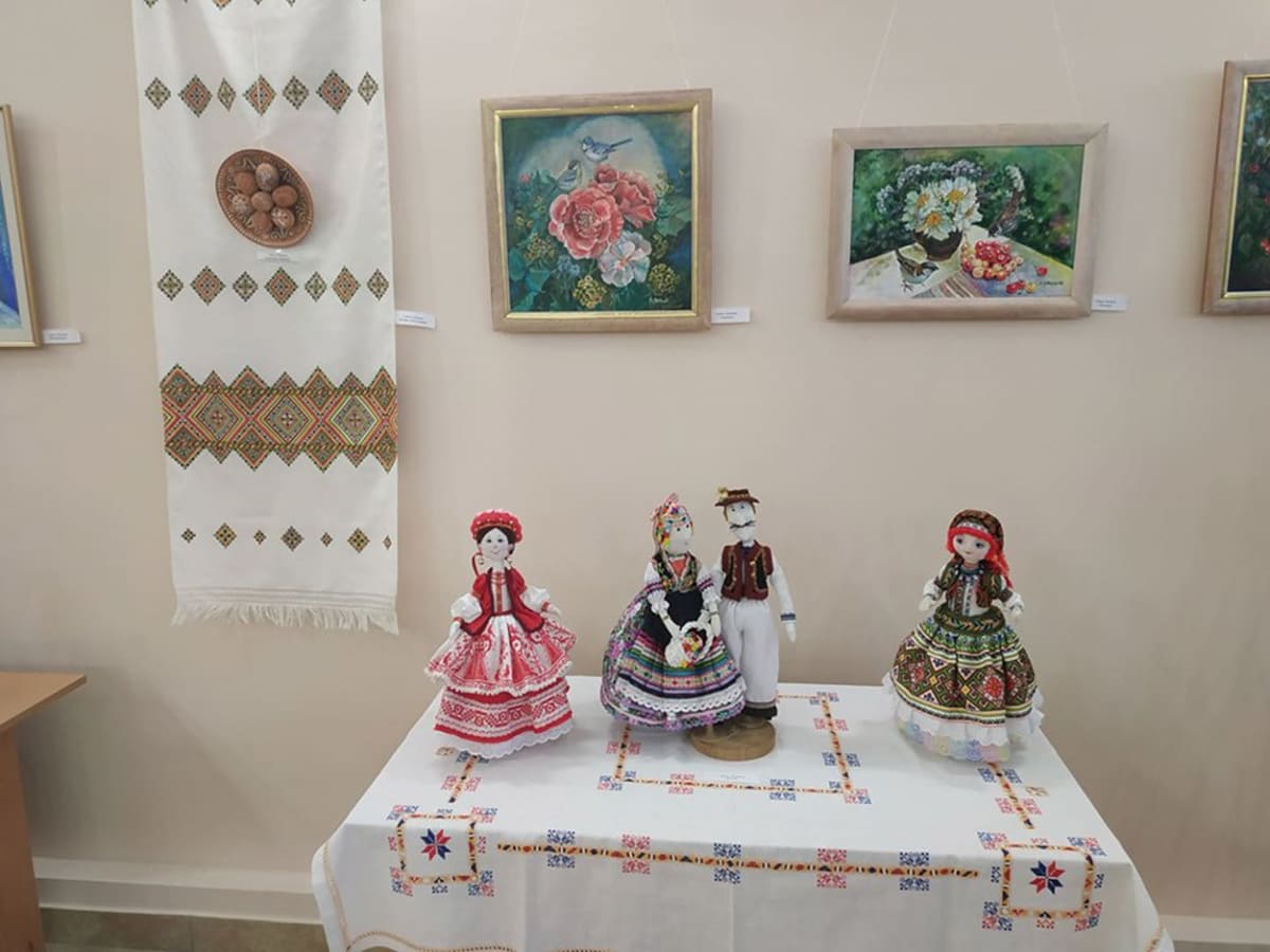 В Ужгороді відкрилася виставка “Барви чотирьох” (ФОТО)