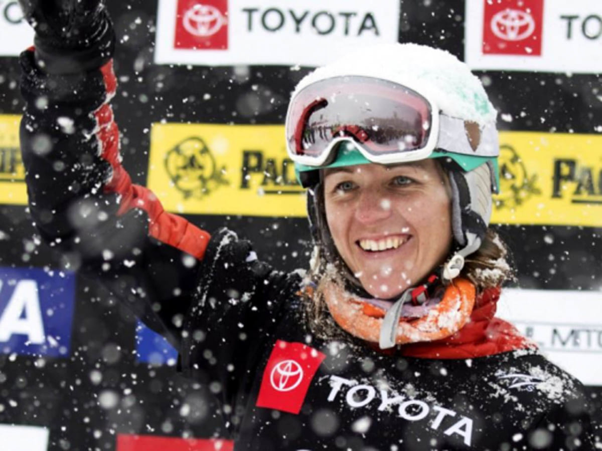 Ужгородка Аннамарі Данча здобула “срібло” на етапі Кубка Європи зі сноубордингу в Швейцарії