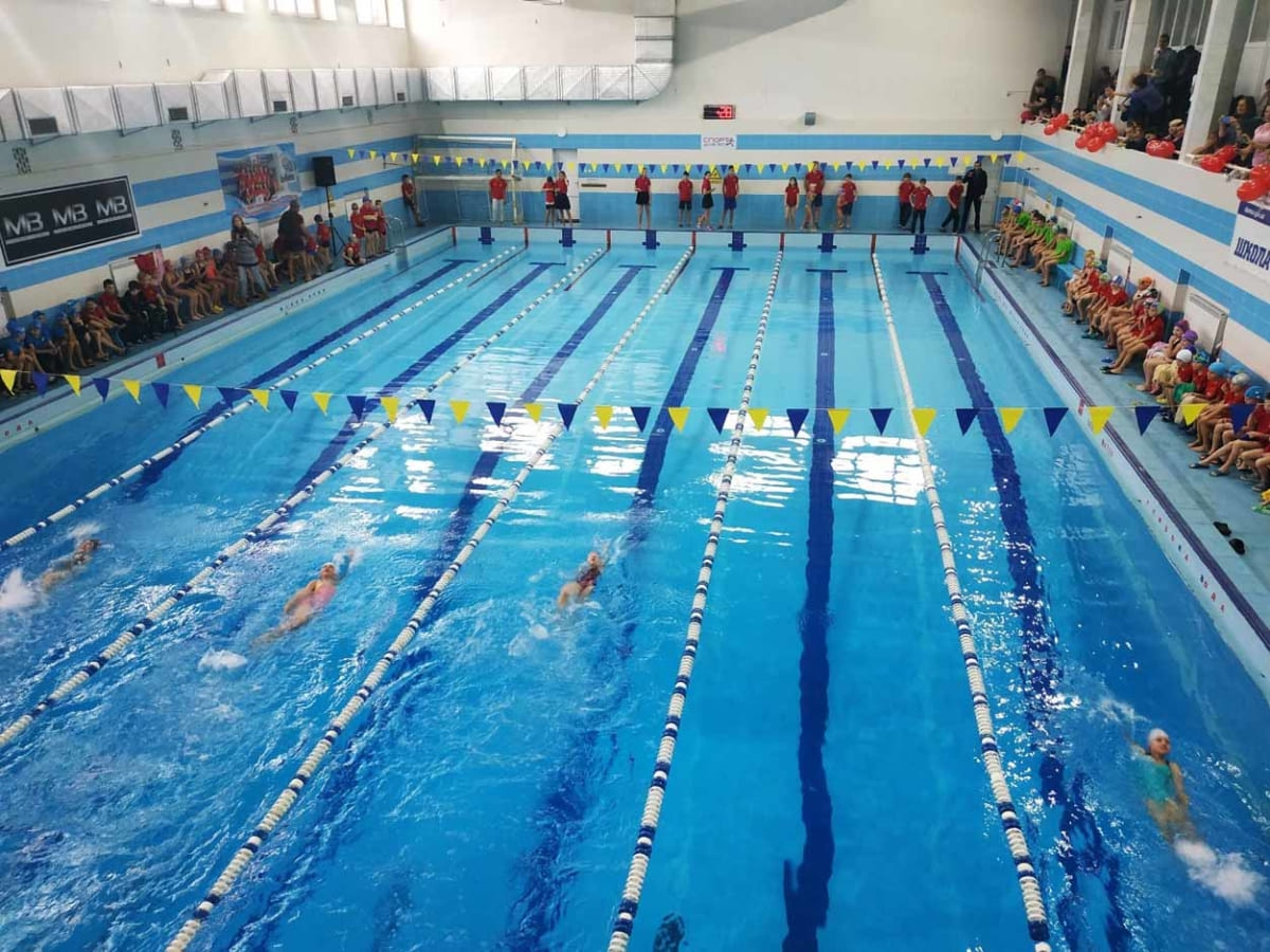 Дитячі змагання з плавання “На старт із Дідом Морозом 2019”