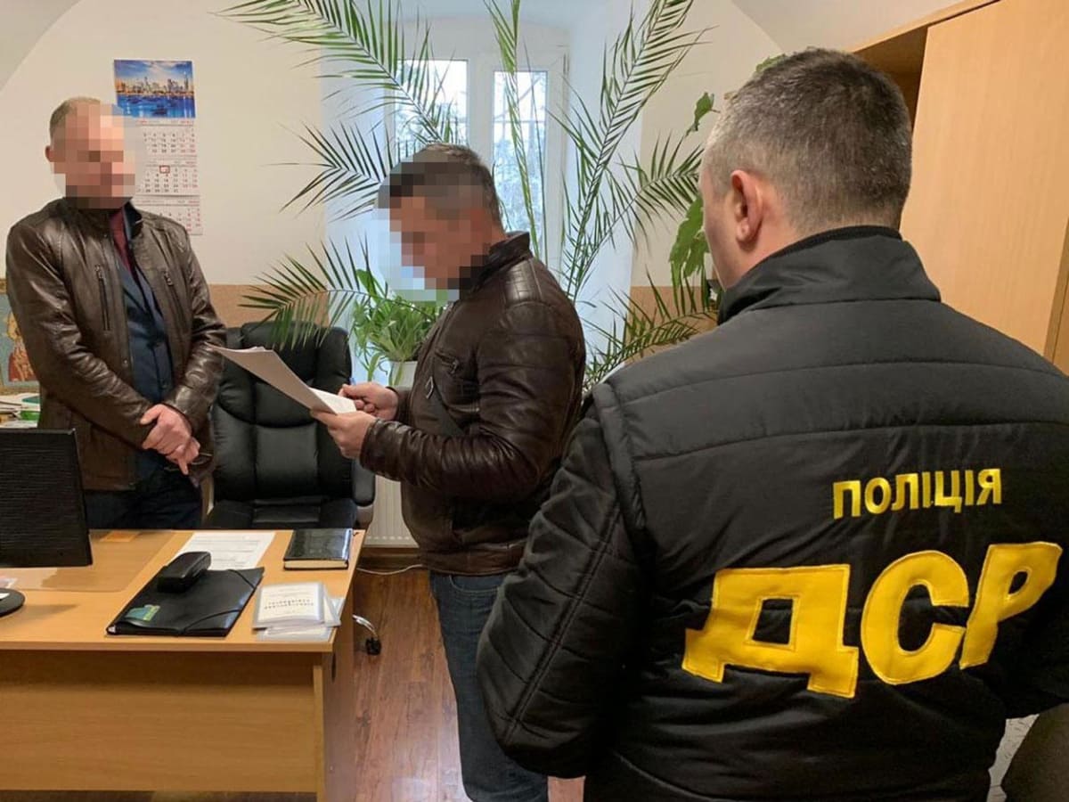 Підозра керівникові одного з управлінь Ужгородської міської ради