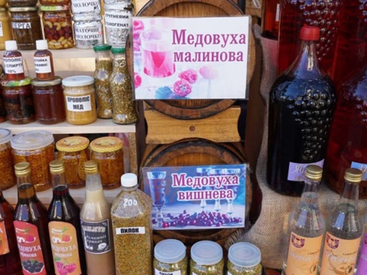 В Ужгороді відбувся вже сьомий фестиваль “Медовуха-фест” (ВІДЕО)
