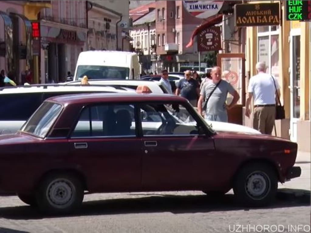 В Ужгороді взялися за “таксистів-нелегалів” (ВІДЕО)