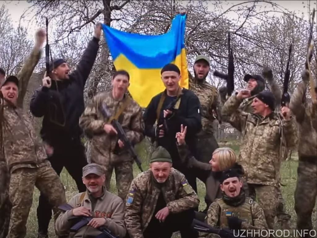 закарпатський військовий записав пісню про українську перемогу фото