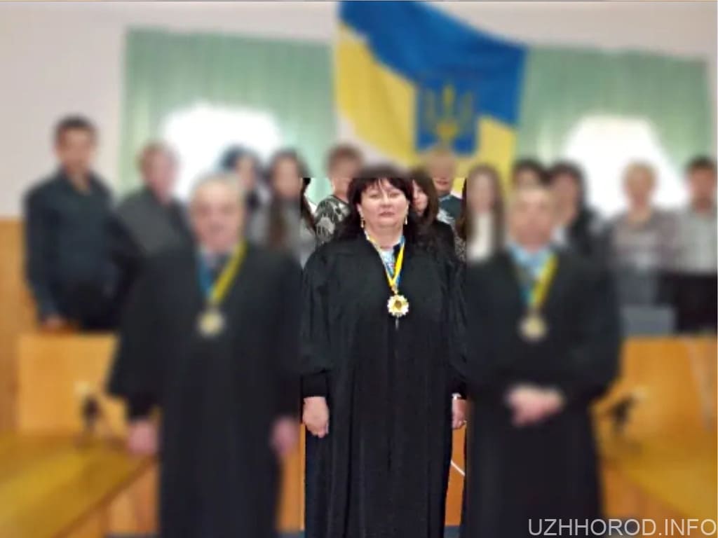 Воловецька суддя, яка відпустила на волю ґвалтівників школярки, приступила до розгляду нових справ