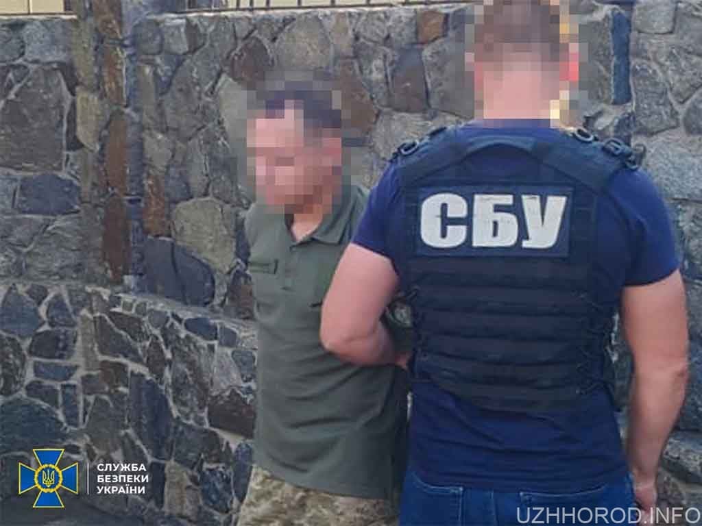 СБУ затримала ще трьох військкоматівців та посадовця ВЛК, які за хабарі «списували» ухилянтів (ФОТО)