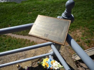 В Ужгороді відкрили пам’ятний знак жертвам Голокосту в Закарпатській області (ФОТО)