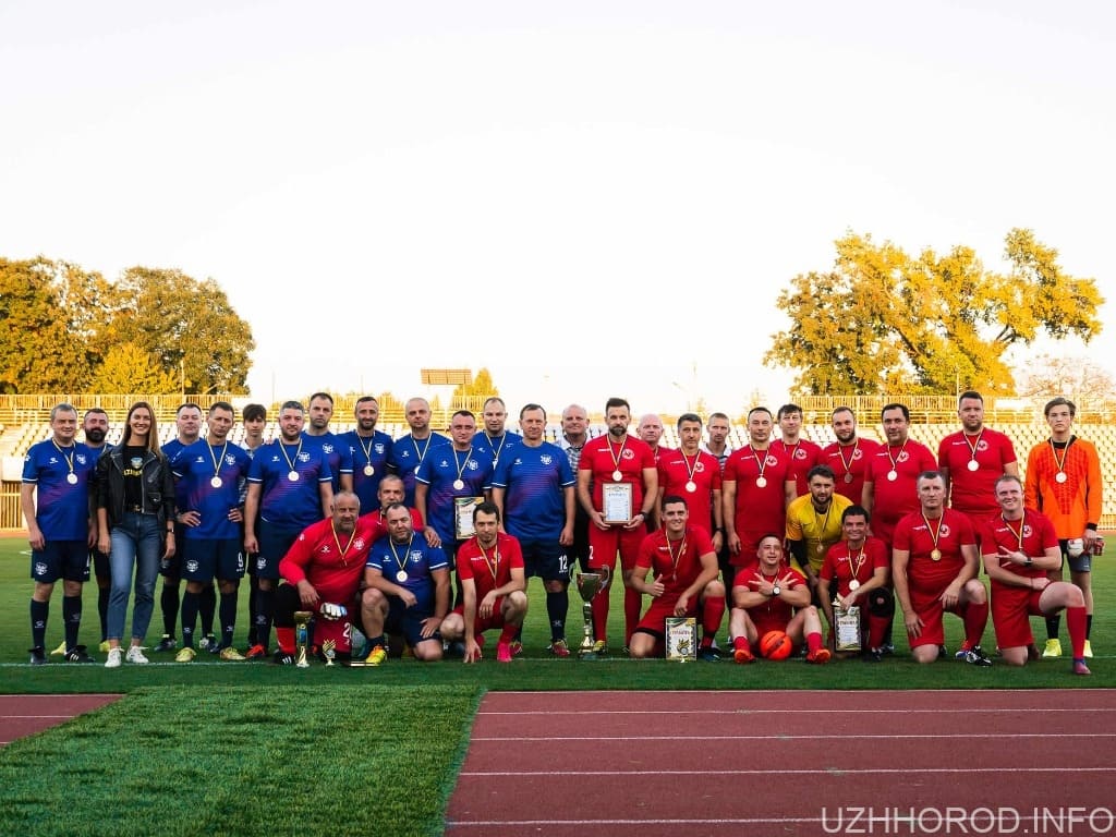 Восьмий Кубок міського голови з футболу відбувся в Ужгороді фото