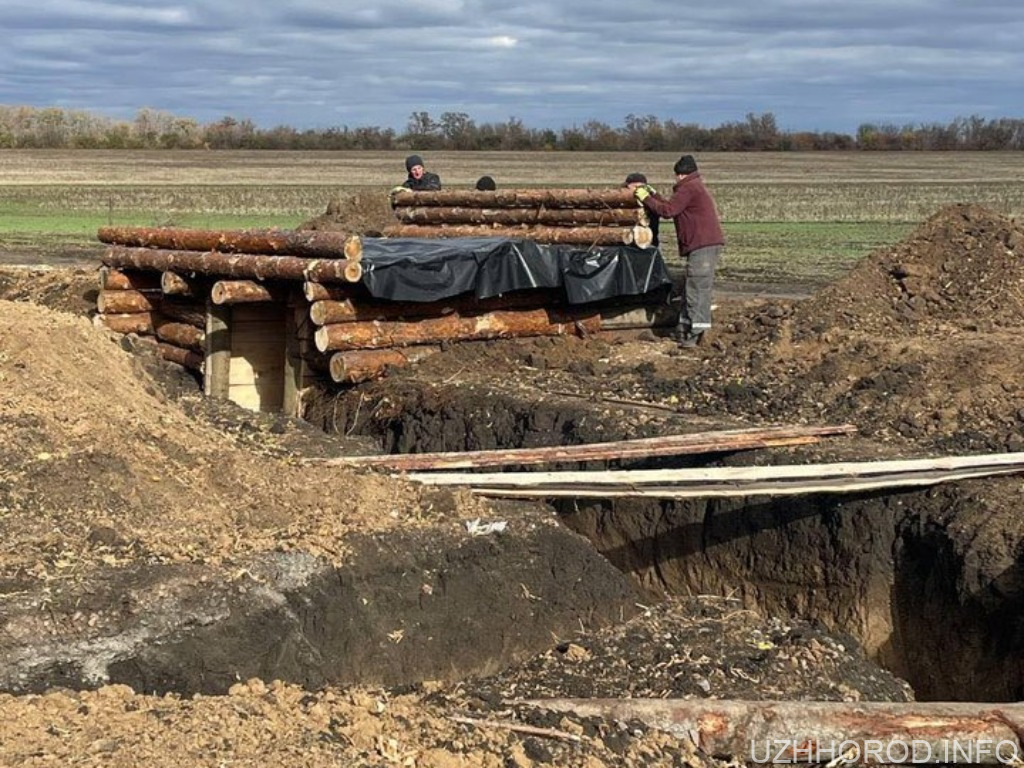 Закарпатці долучилися до будівництва лінії оборони на Покровському напрямку Закарпатці долучилися до будівництва лінії оборони на Покровському напрямку