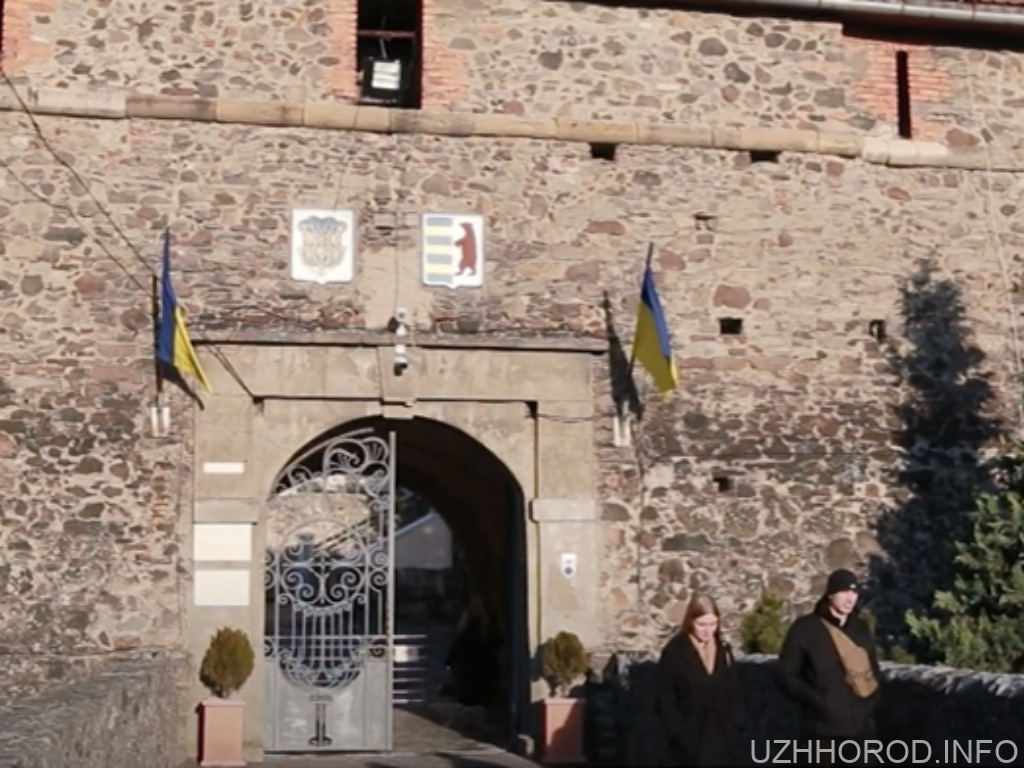 У Закарпатському краєзнавчому музеї фото