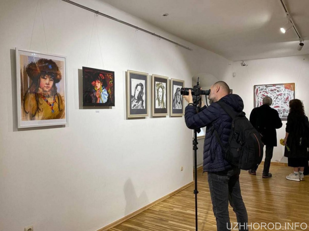В Ужгороді презентували виставку «Фокус групи» (ФОТО) В Ужгороді презентували виставку «Фокус групи» (ФОТО)