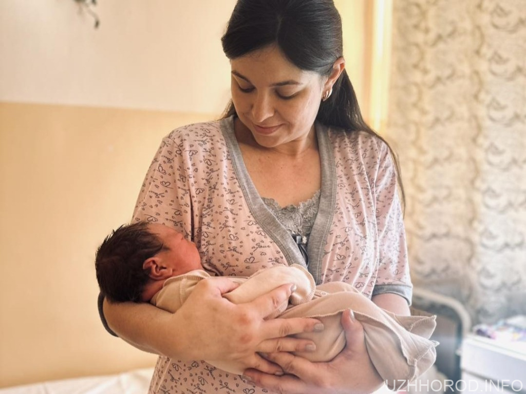 В ужгородській лікарні жінка народила сина вагою 5,5 кг В ужгородській лікарні жінка народила сина вагою 5,5 кг фото