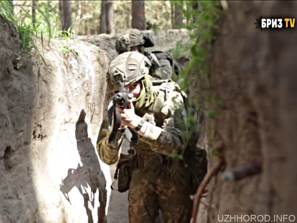 Контракт 18-24" – це про захист Батьківщини (ВІДЕО) більше вмотивованих юнаків укладають контракт за цією програмою фото