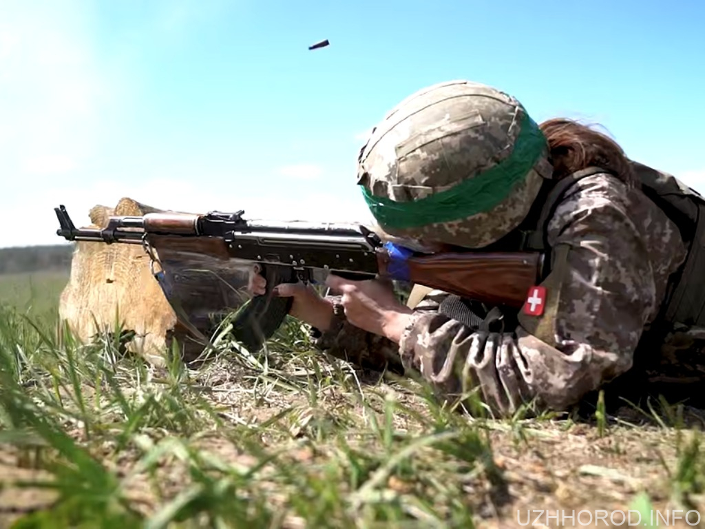 Катерина від початку повномасштабного вторгнення детально вивчала ситуацію на фронті (ВІДЕО) Катерина від початку повномасштабного вторгнення детально вивчала ситуацію на фронті (ВІДЕО)