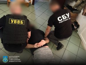 На Закарпатті викрито інспектора прикордонної служби, який за гроші сприяв незаконному виїзду військовозобов’язаних за кордон