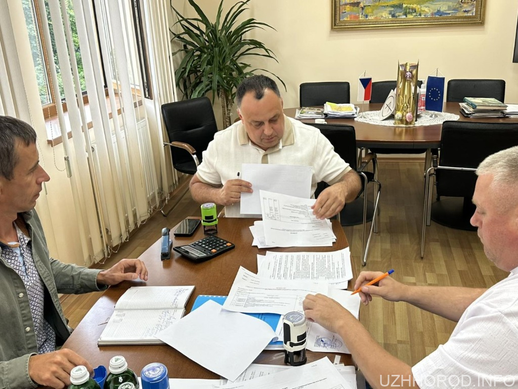 Початок ремонту амбулаторії в Синевирській Поляні