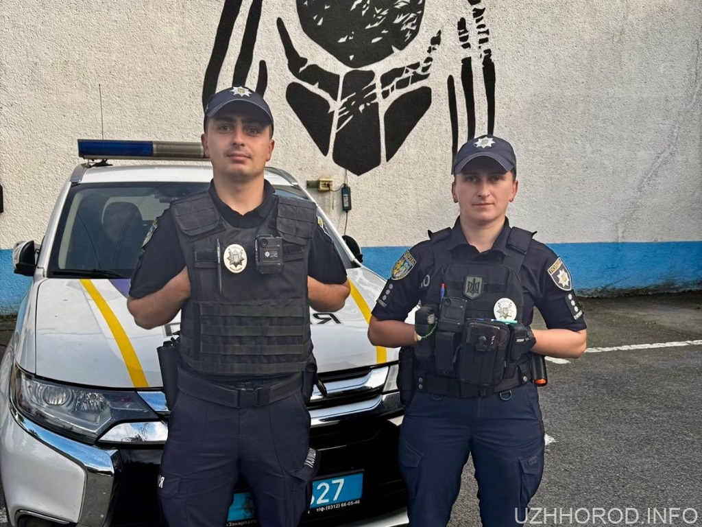 Поліція спіймала юнаків, які напали на жінку в Ужгороді фото