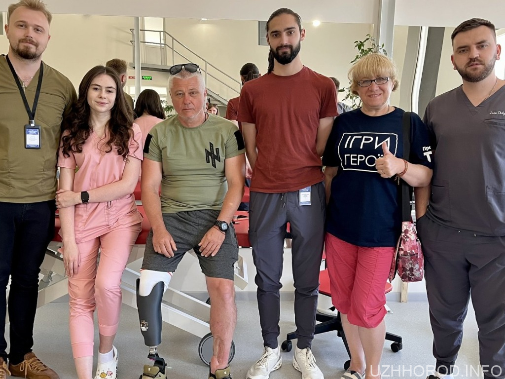 Унікальний протез за 4 години: як закарпатські медики повертають до повноцінного життя захисників України Унікальний протез за 4 години: як закарпатські медики повертають до повноцінного життя захисників України