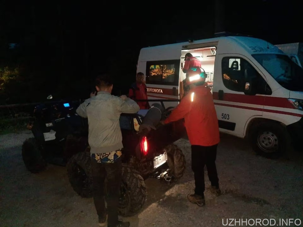 З району водоспаду Шипіт евакуювали ще одного туриста, якому стало зле