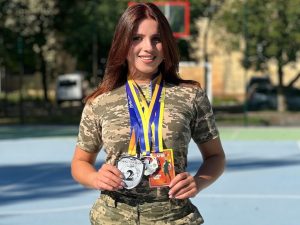 Старший солдат Ірина Шмулига знову на п’єдесталі