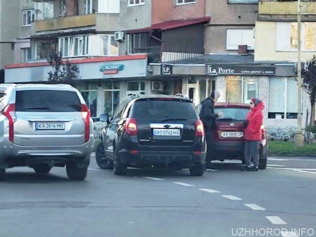 Аварія в Ужгороді фото