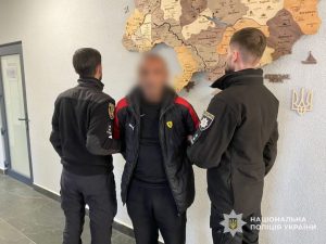 На Ужгородщині затримали рецидивіста, причетного до низки крадіжок на території району