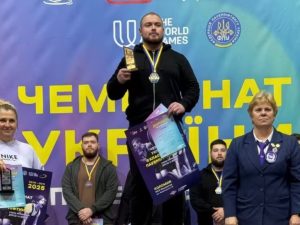 Закарпатець Ілля Ковач став абсолютним чемпіоном України з пауерліфтингу