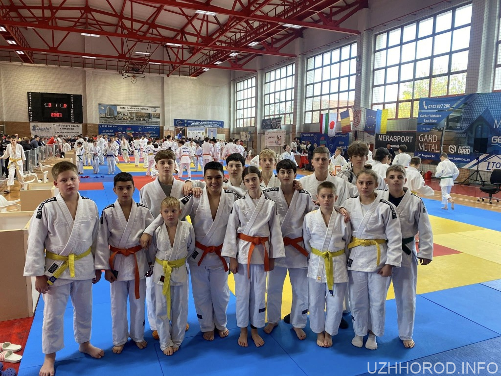 Закарпатські спортсмени вибороли 9 медалей на дитячому турнірі з дзюдо у Румунії