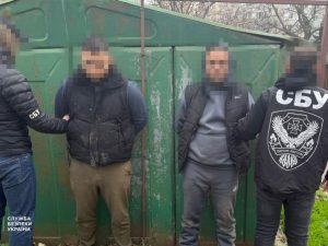 На Закарпатті чоловіків переправляли до ЄС через несправну газову трубу — СБУ