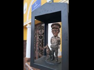 Відкрили міні-скульптуру «Пост № 4»