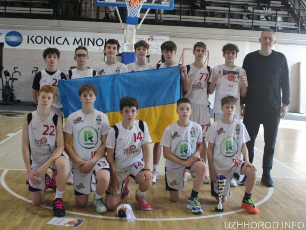 Ужгородські баскетболісти здобувають міжнародний змагальний досвід фото