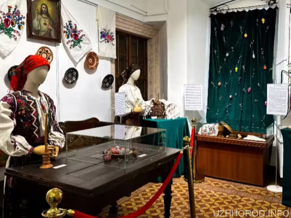 В Ужгороді відкрили великодню виставку про традиції Закарпаття (ФОТО)