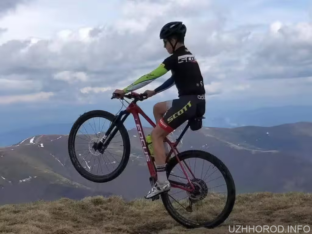 Закарпатець здобув «срібло» чемпіонату України з велоспорту (ФОТО)