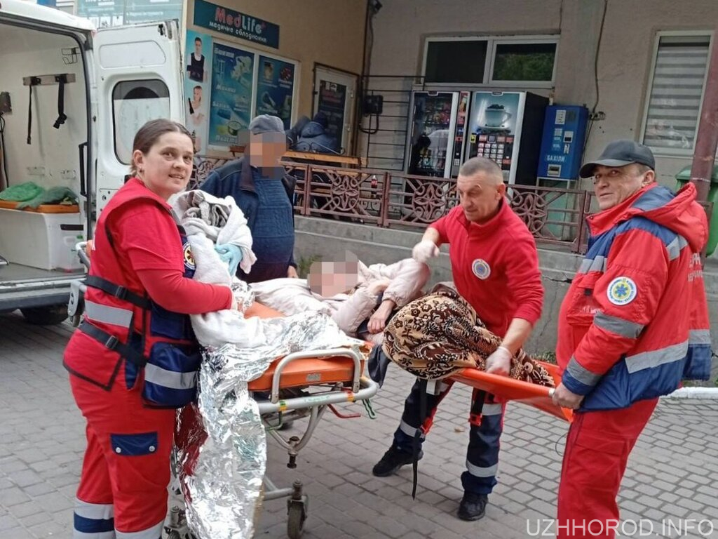 у Ясінях жінка самотужки прийняла власні пологи фото