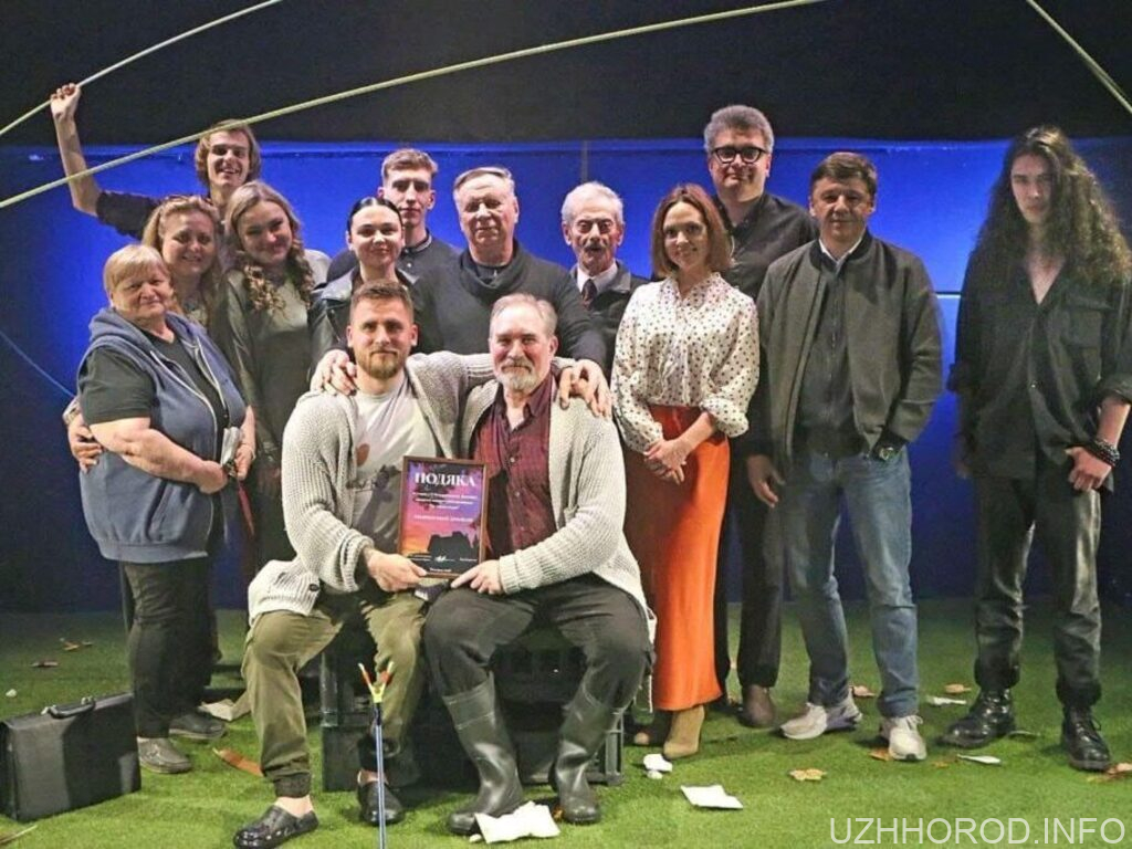 Всеукраїнський фестиваль камерного театрального мистецтва стартував в Ужгороді фото
