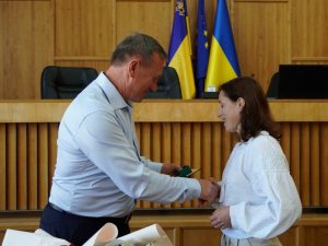 Двом жінкам з Ужгорода присвоїли звання Мати-героїня
