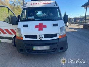 На Закарпатті під виглядом медичної евакуації перевозили двох ухилянтів